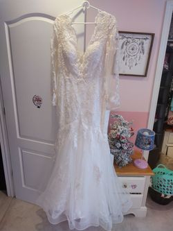 Wedding Dress Never Used