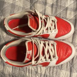 Nike Dunks Low Championship Red