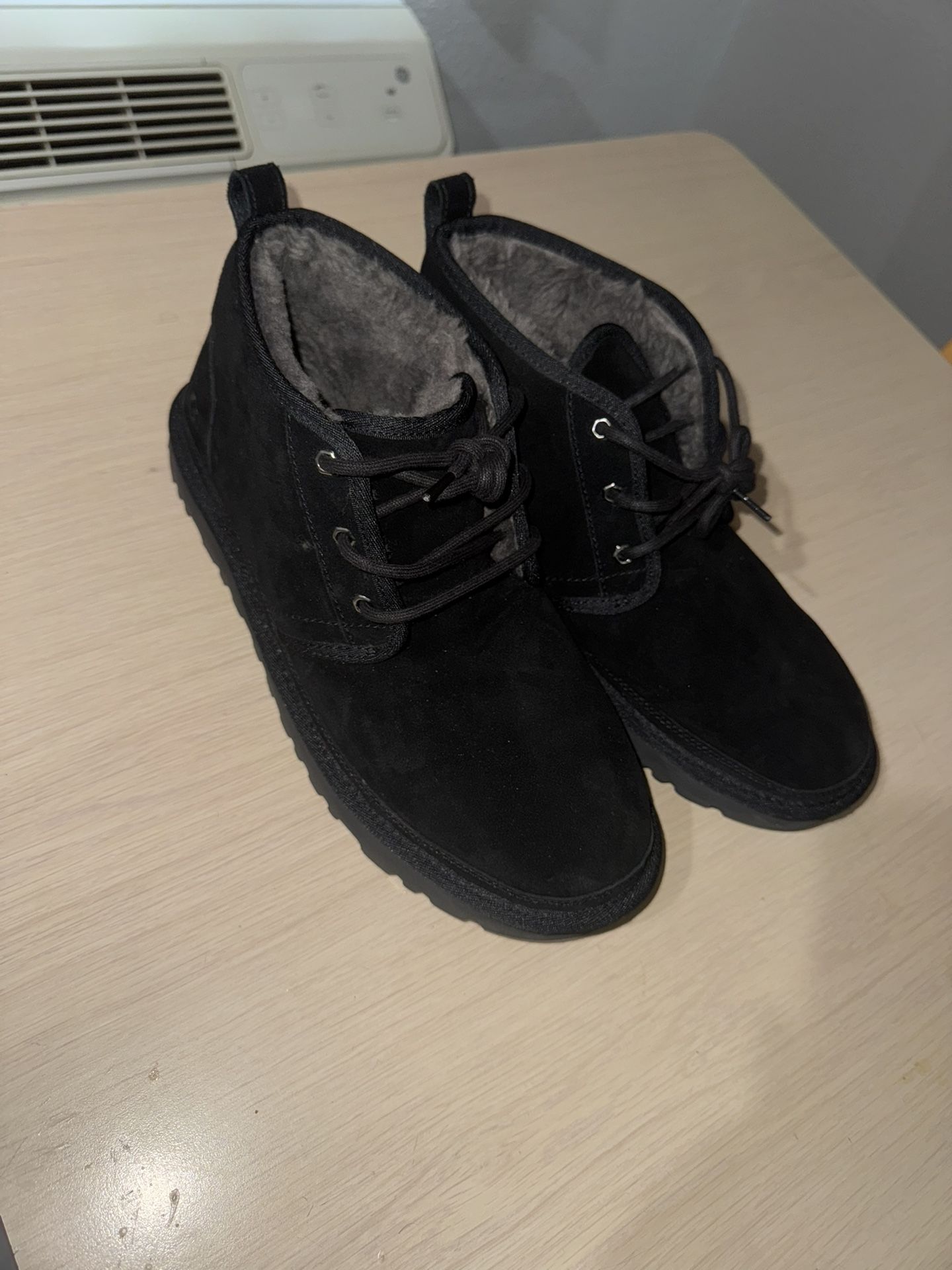 UGG mens Neumel boots size 12