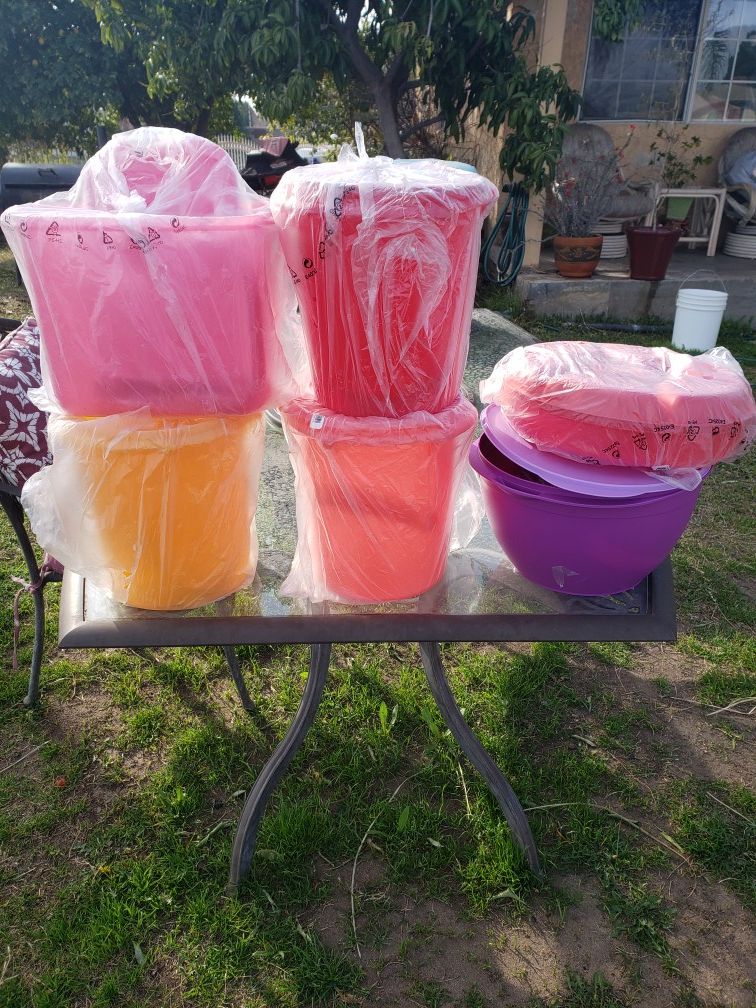 Tupperware