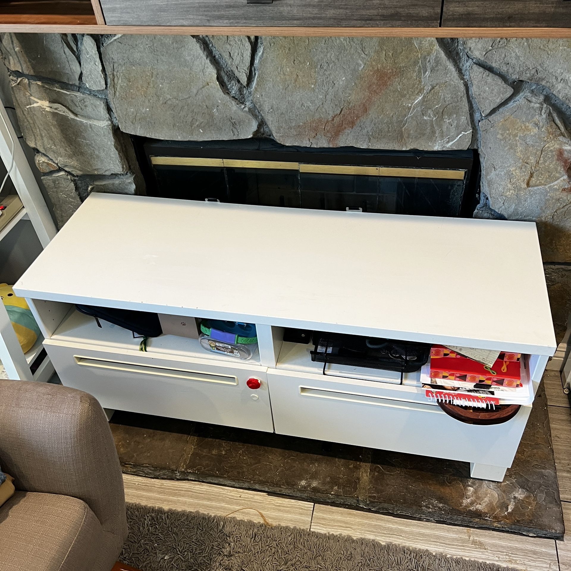 IKEA White Tv Television Console Table Entertainment Center Desk