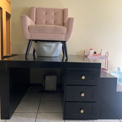 Pedicure Table (elevated)