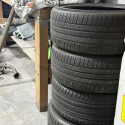 255/35/21 & 275/35/21 