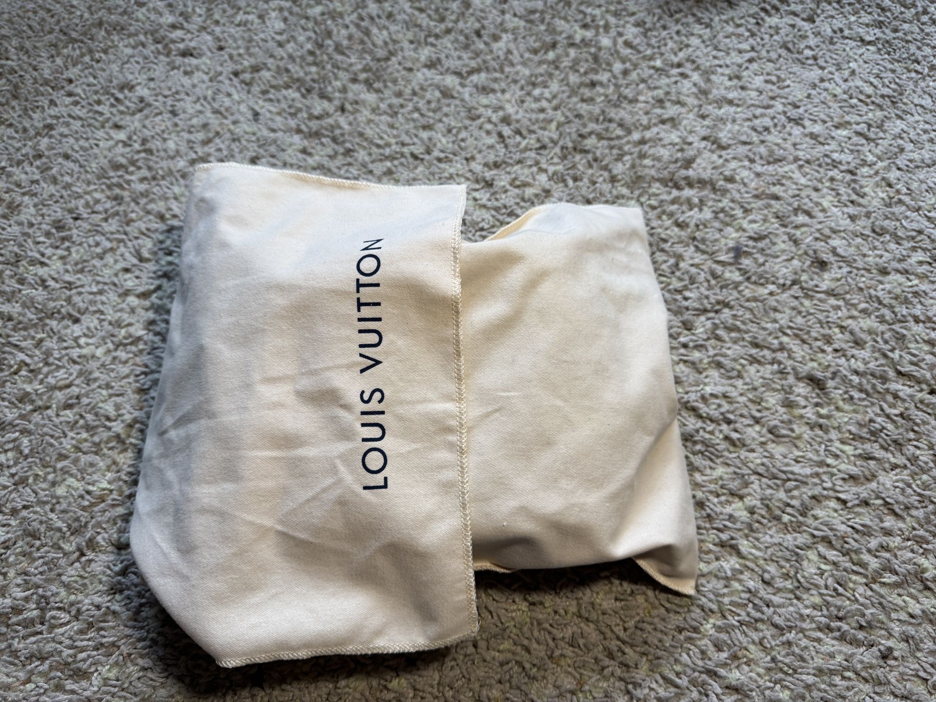 Lv Bag
