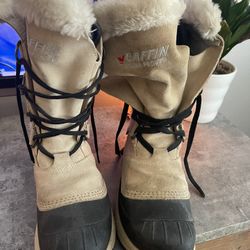 Baffin Winter boots Women’s Size 9