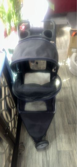 Pet stroller