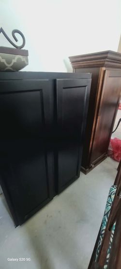 New 2 double door 2 corner