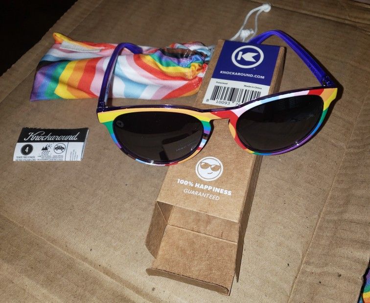 Sunglasses 🌈 B1G1F New!