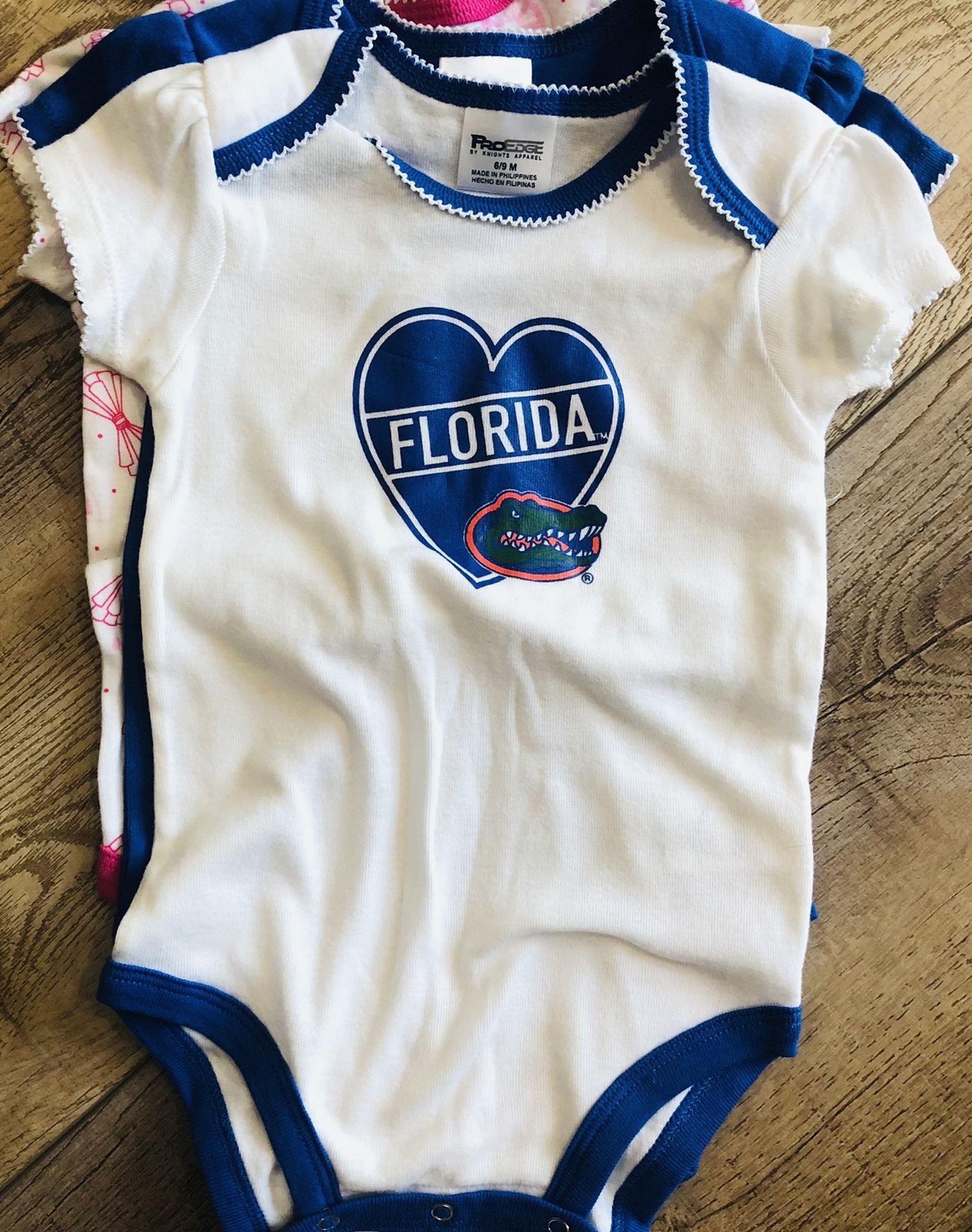 Florida Gators Onesie Set 6-9 Months