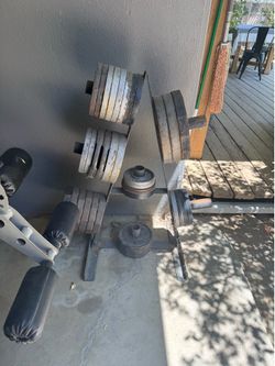 Plates with Tree Stand 278.5lbs Total