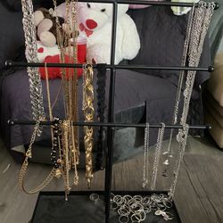 Jewelry holder