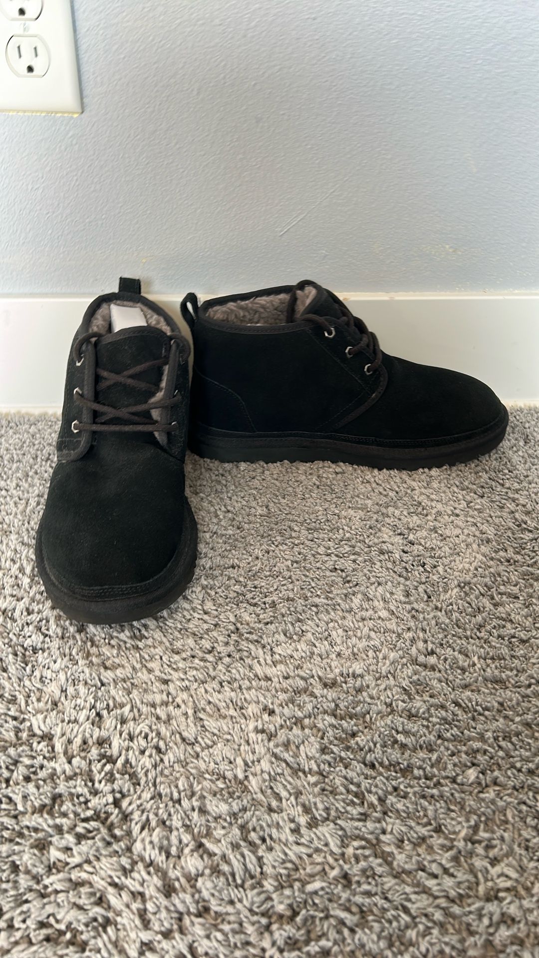 Ugg Neumel Men’s Size 11