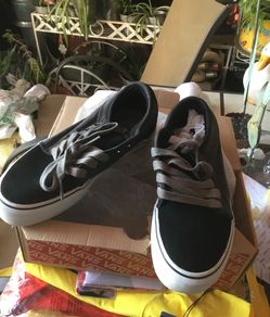 Vans size 8