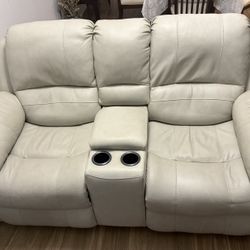 Leather Power Reclining Loveseat
