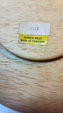 Plates Or Shallow Bowls Rubber Wood 8 In