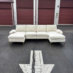 **FREE DELIVERY ** Beautiful Beige Mid Century Modern Double L Shaped Sectional Couch 