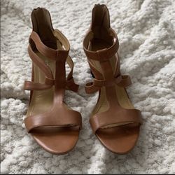 Beautiful brown Nine West lady shoes
