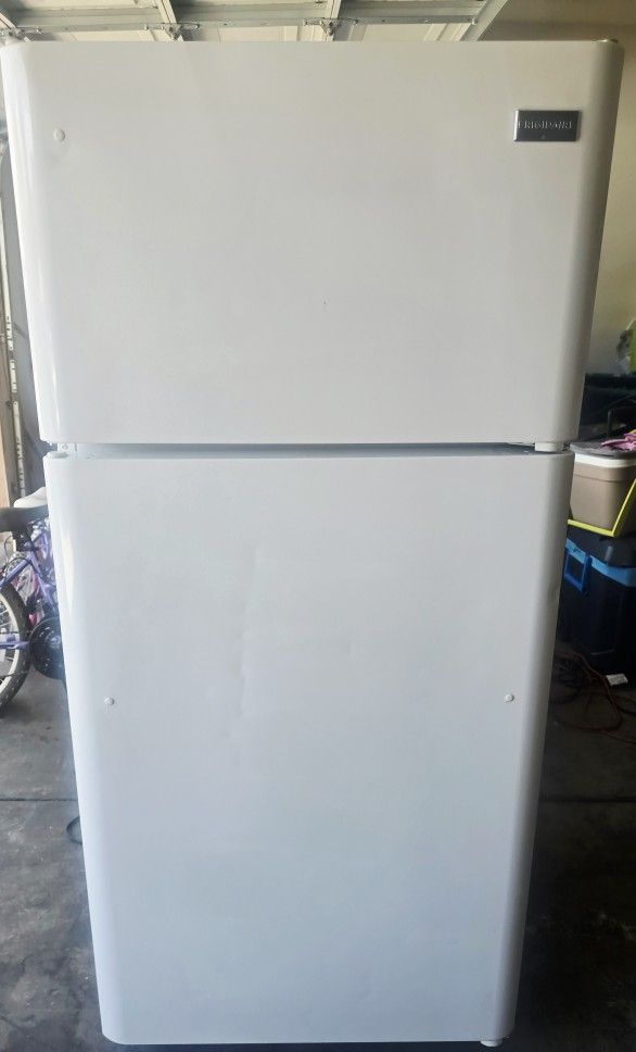 Frigidaire Refrigerator