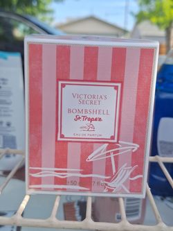 Victoria secret bombshell