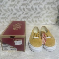 Vans Size 4 Men / 5.5 Women 
