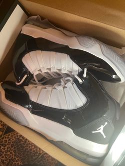 Jordan max aura 1