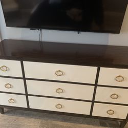 Bernhardt Dresser 68 Wide