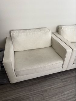 Two Living Room Chairs / Loveseats