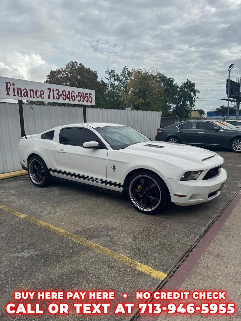2010 Ford Mustang