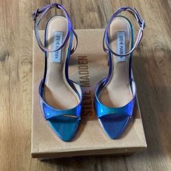 New! Steve Madden Flare Heel Sandal. Iridescent, Size 8
