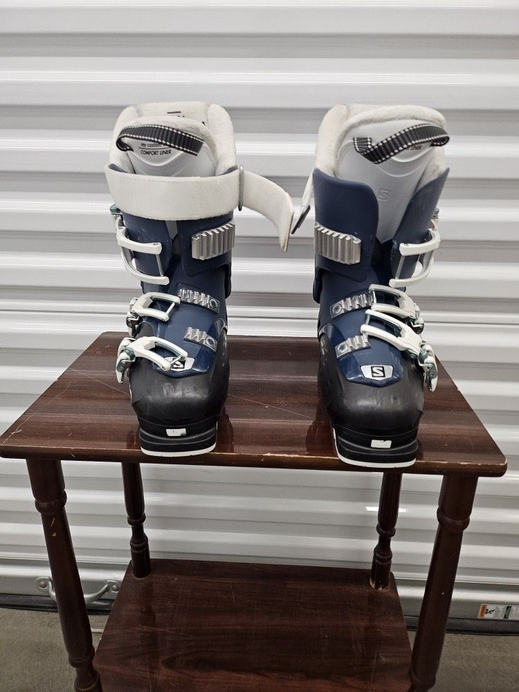 Solomon Women's Ski Boots