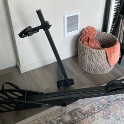 Single E-Bike Hitch Rack Mount