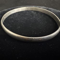 Sterling Silver 925 Minimalist Bangle – 15g – Satin Finish