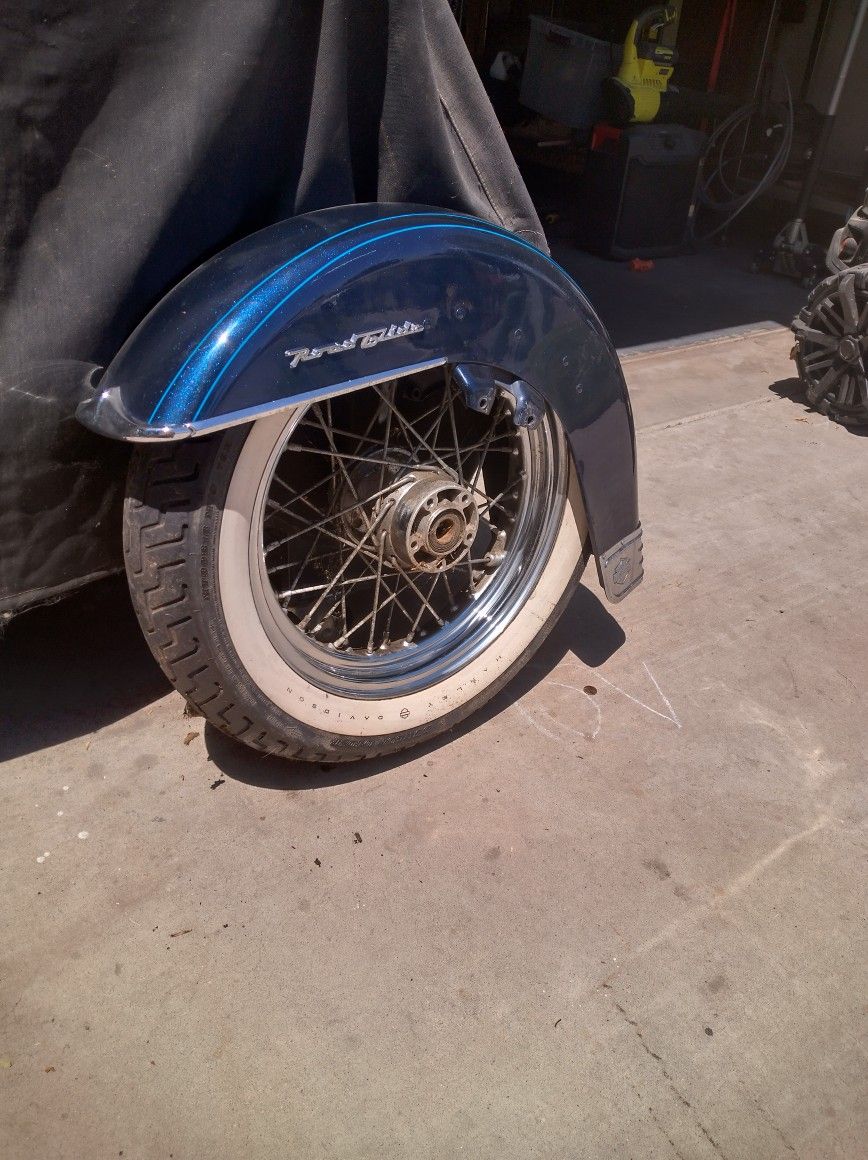 Harley Davidson Front Fender And Rim