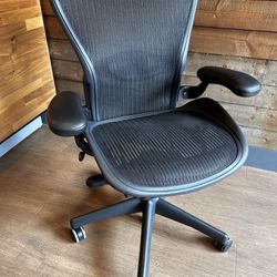 Herman Miller Aeron, Classic Size B  - Lowest Price On Offer up! 