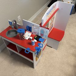 Melissa and Doug Doctor Station For Kids