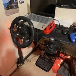 Logitech G920 With Shifter And Pedals