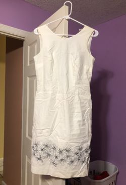 White medium dress