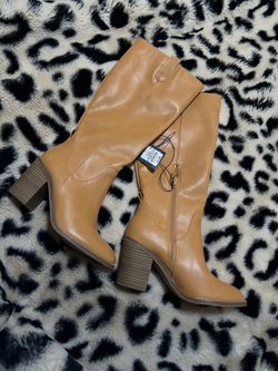 Womens Tan Knee-High Heeled Boots with Tags