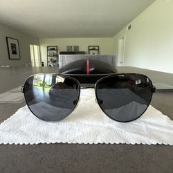Like New Prada Aviator Men’s Sunglasses 