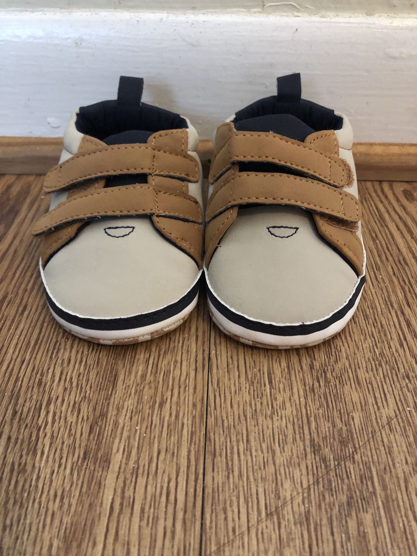 Osh Kosh Baby Sneakers