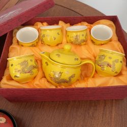 Tea Sets And Rice Bowls