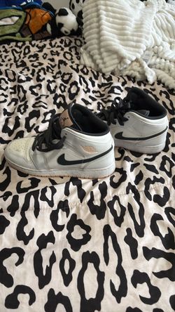 Only used a couple times size 7 youth