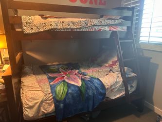 Bunk bed Twin and Full