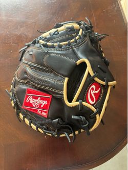 Men’s Rawling GG Elite right handed catcher mitt
