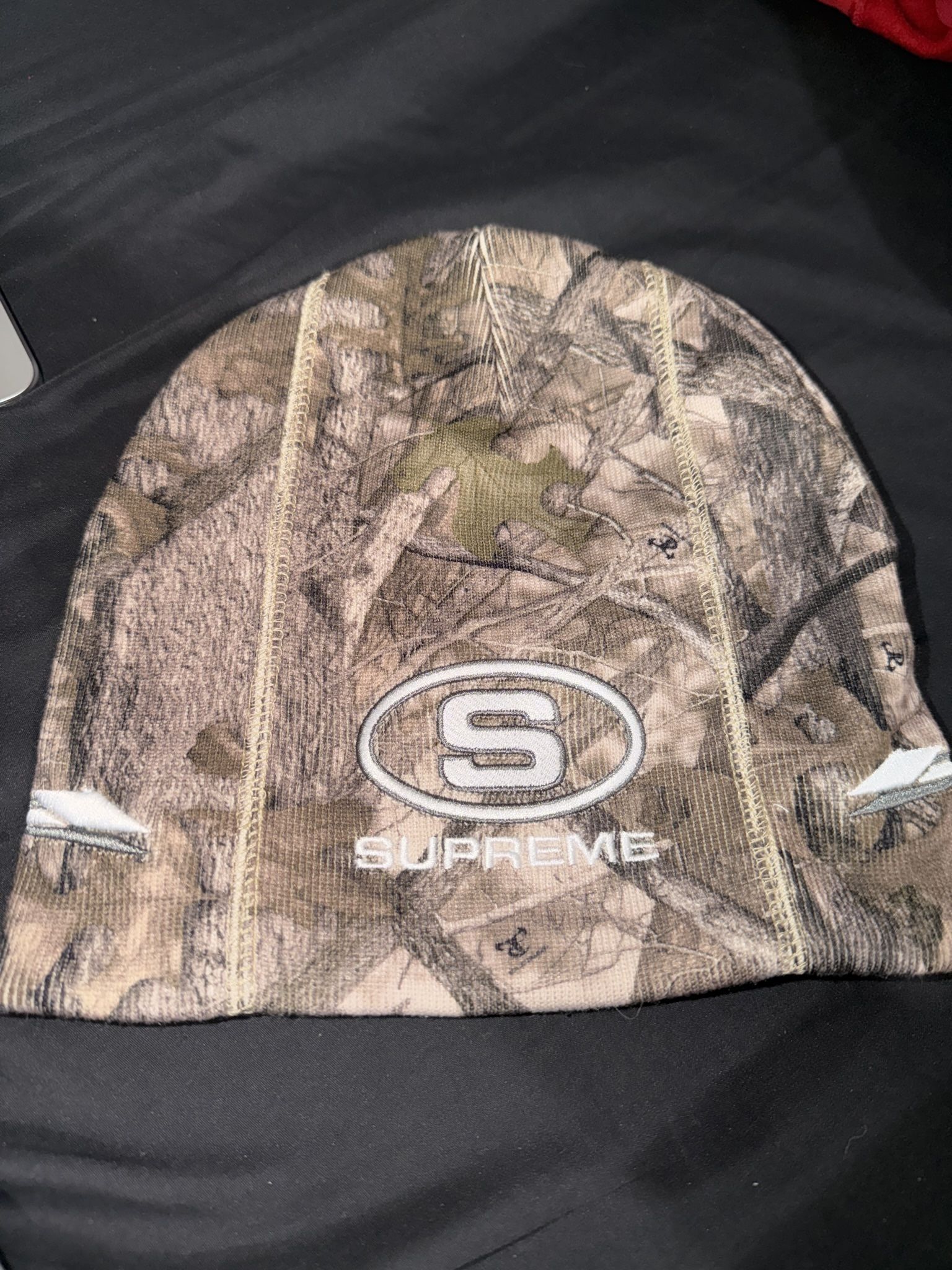 Supreme racing panel beanie