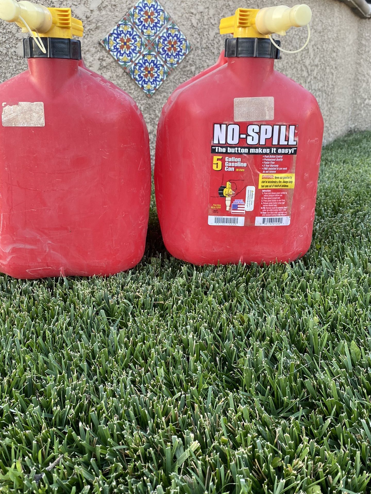 5 Gallon No Spill Gas Can 