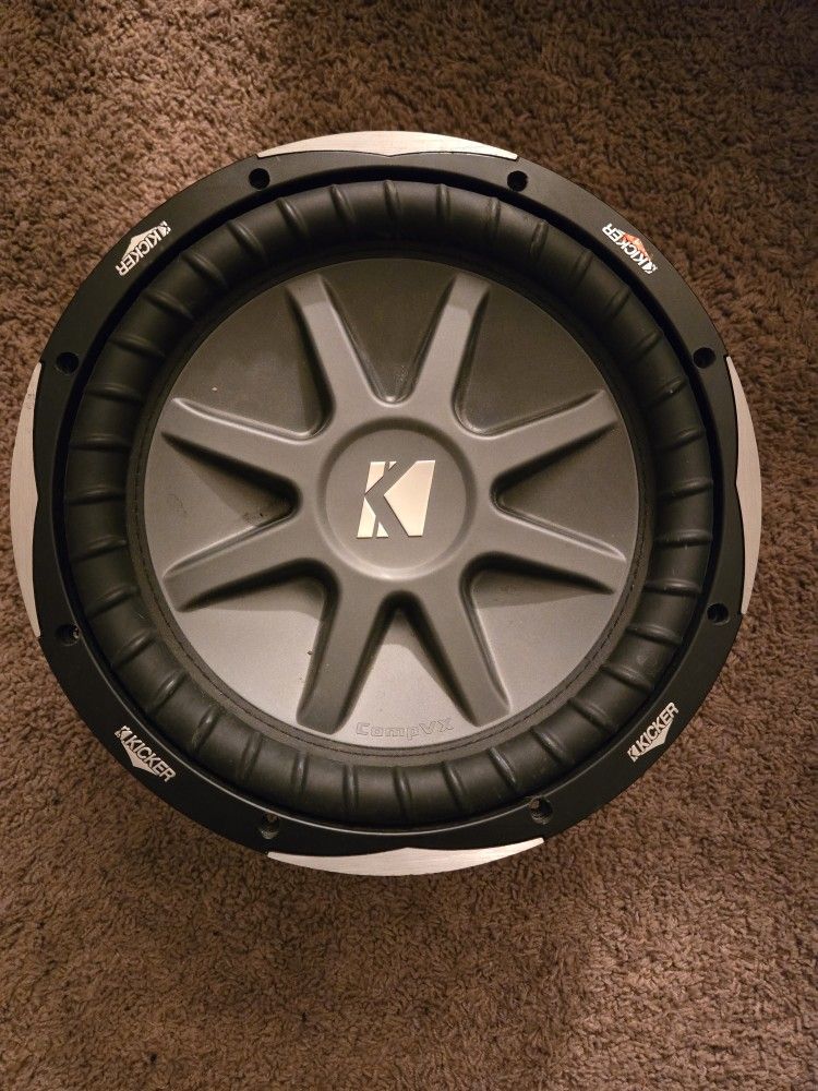 ONE Kicker 10CVX122 Subwoofer