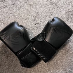 Venum MMA Boxing Gloves 16oz