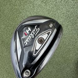 Titleist 915H 19° Hybrid – Tensei AV Blue Stiff Shaft