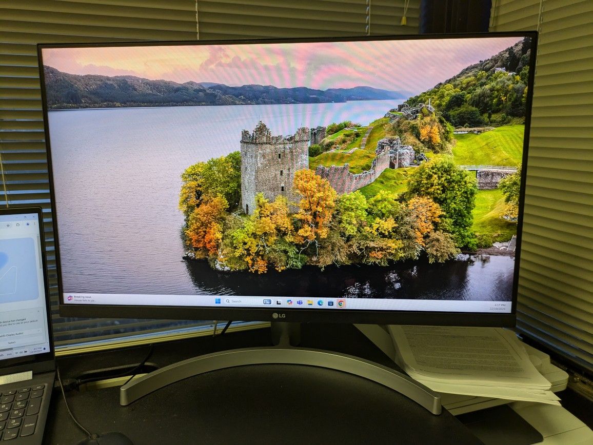 27" LG Monitor
